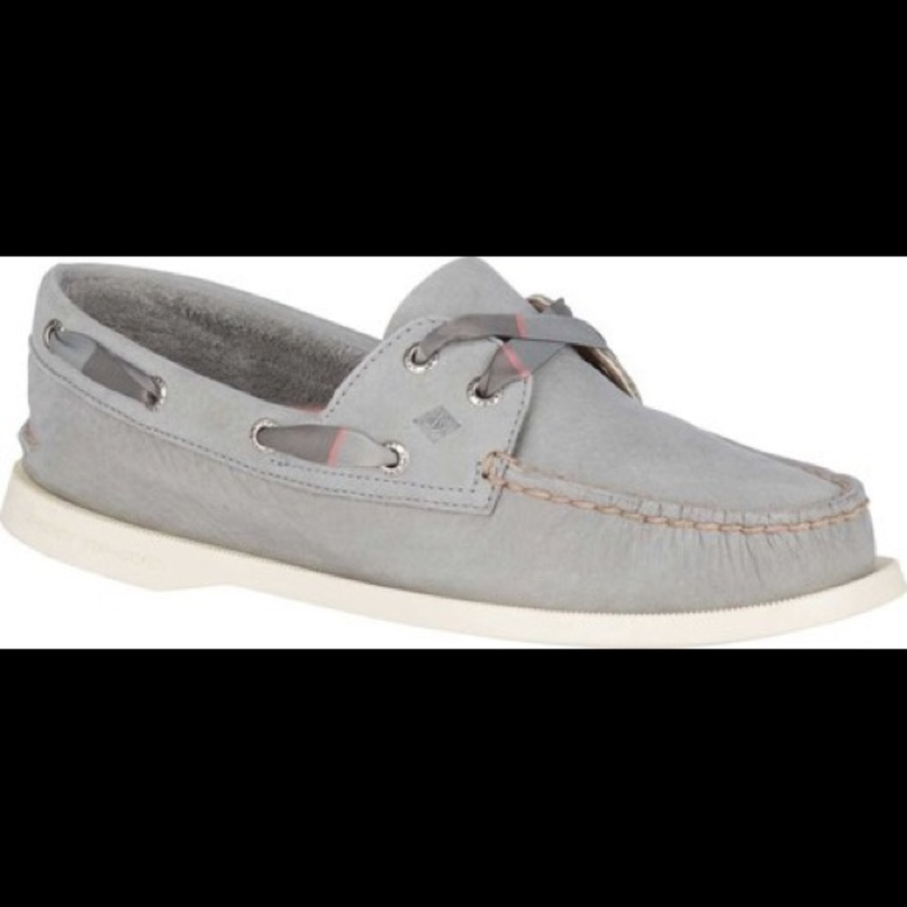 Sperry Top-Sider Original 2-Eye Varsity Boat Shoe